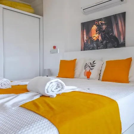 3 Bedroom - 7760