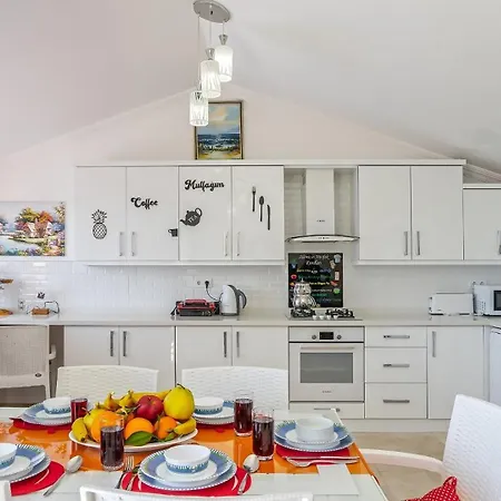 3 Bedroom - 7760 *
