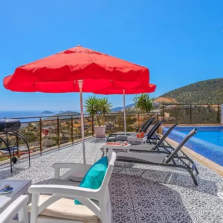 3 Bedroom - 7760 Apartment *