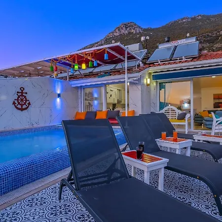3 Bedroom - 7760 *